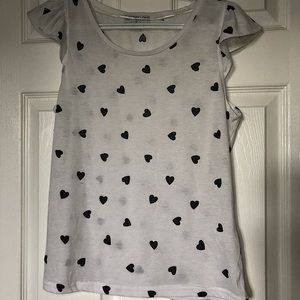 Cotton On brand Tee Heart print design size medium